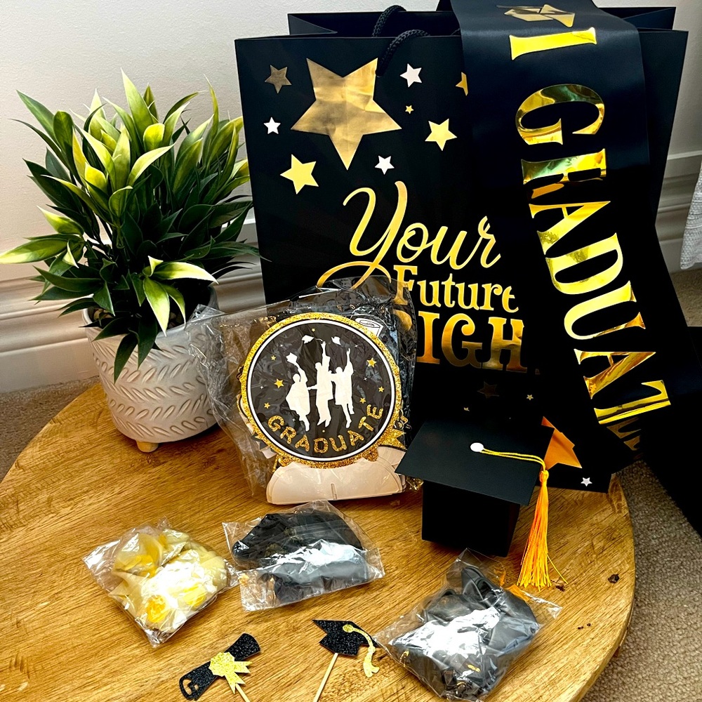 NWT - Graduation Party Package